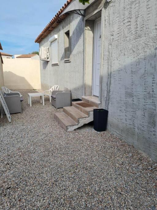 Appartement 53 M² - Pignans Au Coeur Du Var Exterior photo